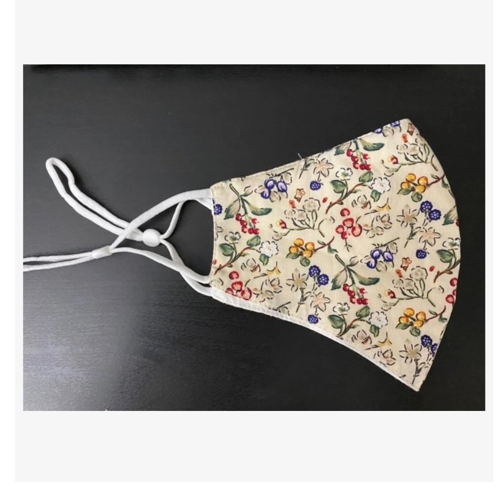 Two Pack Floral Pattern Face Mask - Picture 5 of 15